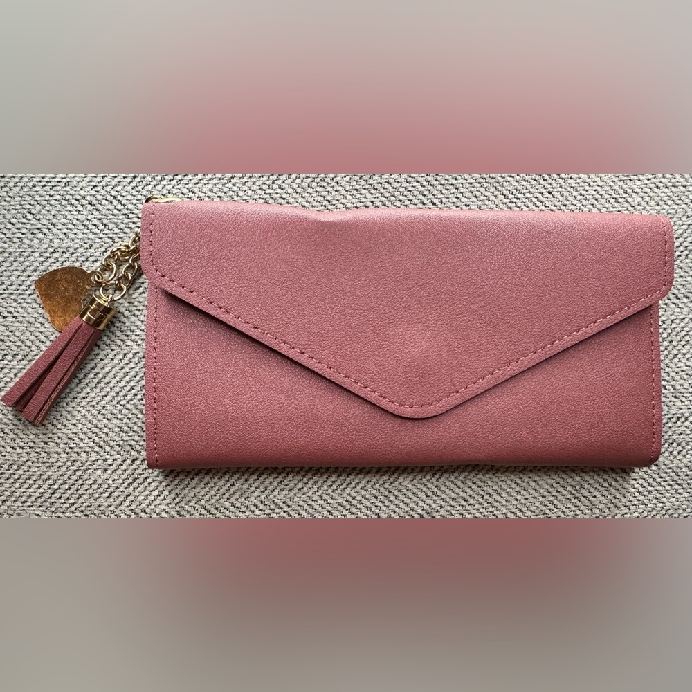NWT - Vegan Leather Clutch Style Wallet **DUSTY ROSE** 5 Colors Available